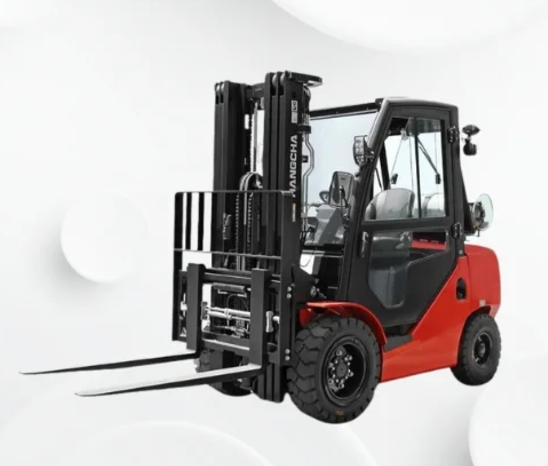 Xe nâng dầu 2 Tấn